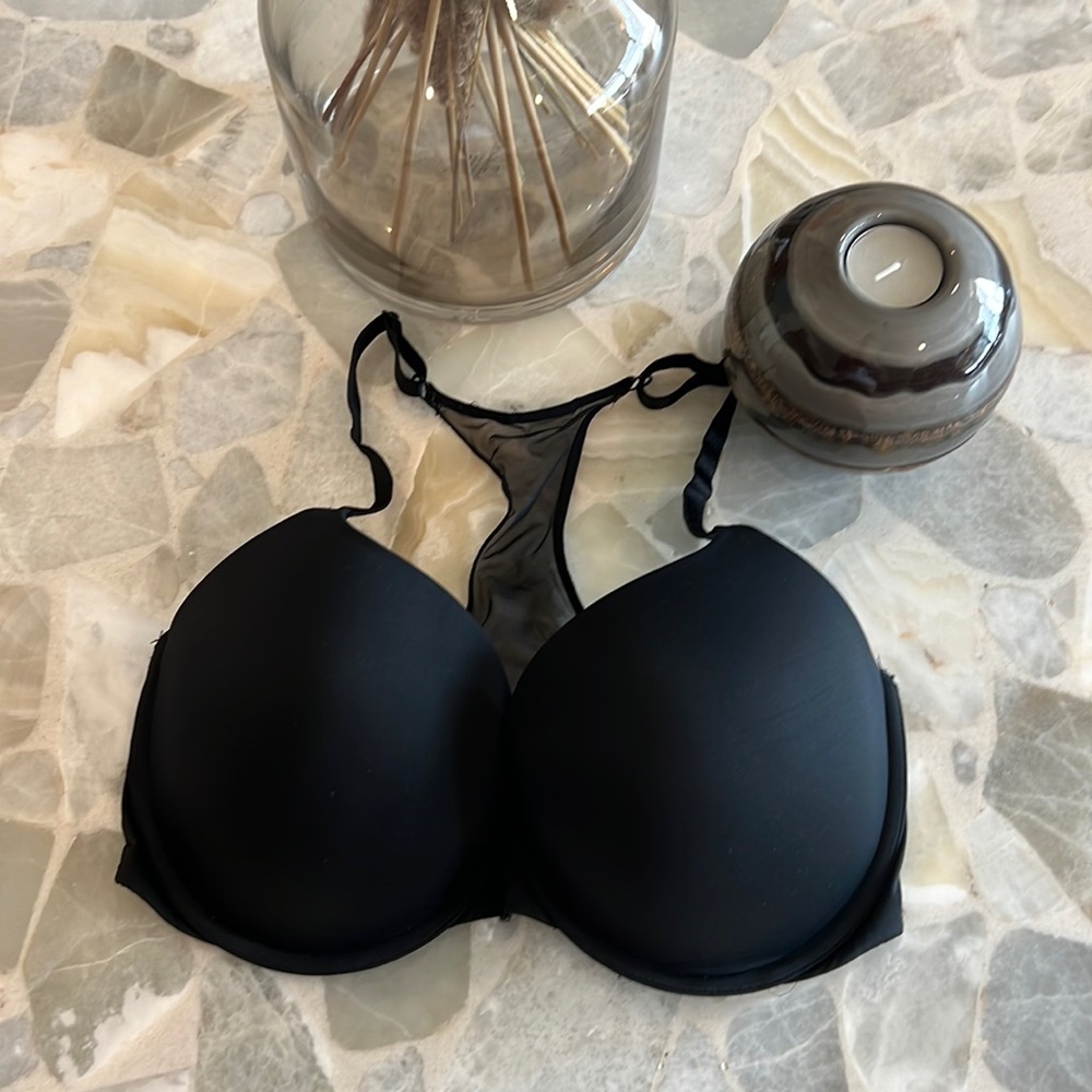 Victoria’s Secret push-up racer back bra 34DDD